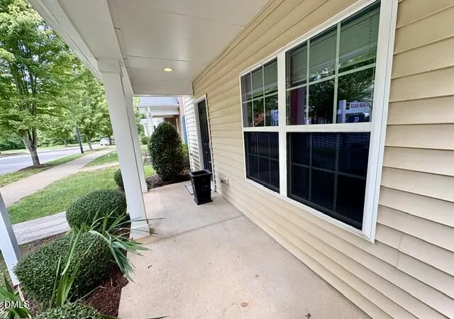Photo 4 of Townhouse for sale at 939 Ileagnes Rd, Raleigh, NC 27603 | MLS# 10185251 | Listing updated on 2026-08-31