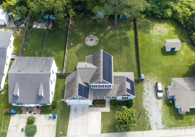 Photo 3 of Single family home for sale at 220 Bridge St, Fuquay Varina, NC 27526 | MLS# 10186331 | Listing updated on 2026-10-07