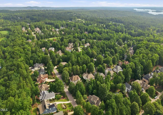 Photo 4 of Sale Pending at 100 Golden Heather, Chapel Hill, NC 27517 | MLS# 10185044 | Listing updated on 2026-10-05