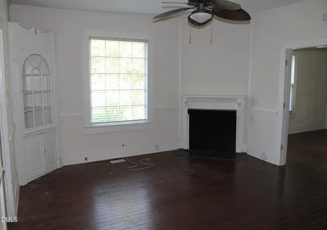 Photo 3 of Single family home for sale at 213 S 5th Street, Smithfield, NC 27577 | MLS# 10185785 | Listing updated on 2026-08-13