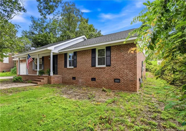 Photo 3 of Sale Pending at 7020 Lure Ct, Fayetteville, NC 28311 | MLS# 767341 | Listing updated on 2026-09-01