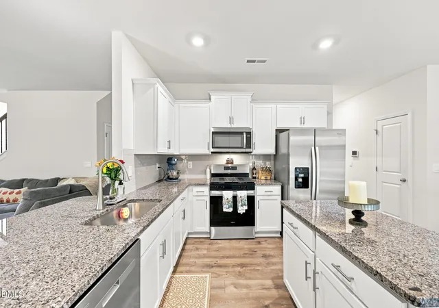 Photo 3 of Single family home for sale at 2570 Summersby Dr, Mebane, NC 27302 | MLS# 10186392 | Listing updated on 2026-09-28