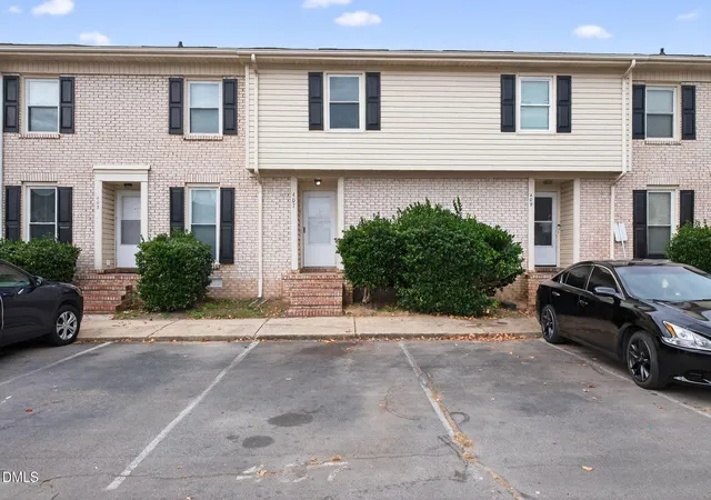 1st image of 407 Kirkcaldy Ct, Fayetteville, NC 28314 | MLS# 10185385