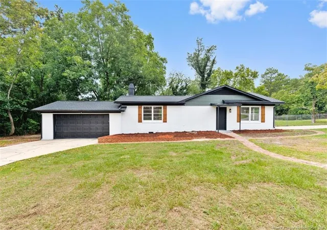 Photo 2 of Single family home for sale at 7607 Decatur Dr, Fayetteville, NC 28303 | MLS# 766952 | Listing updated on 2026-08-21