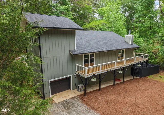 Photo 3 of Single family home for sale at 224 Buteo Ridge, Pittsboro, NC 27312 | MLS# 10184986 | Listing updated on 2026-09-17