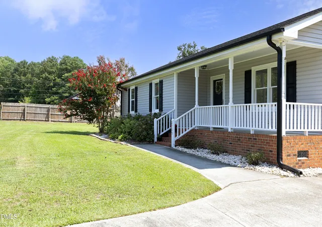 3rd image of 2705 Stageline Dr, Raleigh, NC 27603 | MLS# 10186839