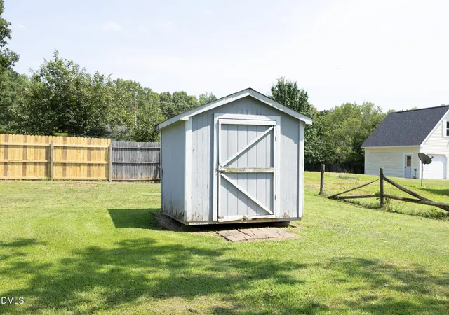 42nd image of 2705 Stageline Dr, Raleigh, NC 27603 | MLS# 10186839
