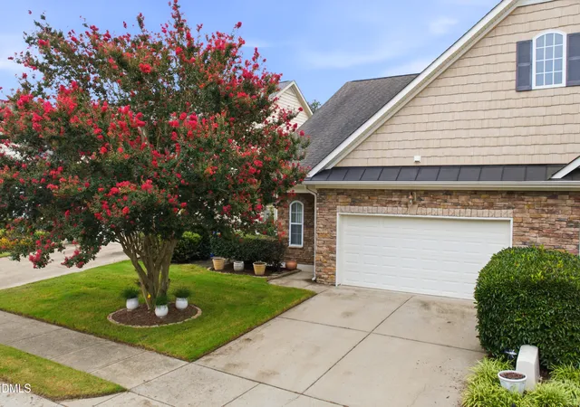 Photo 1 of Single family home for sale at 8009 Crookneck Dr, Angier, NC 27501 | MLS# 10185167 | Listing updated on 2026-09-10