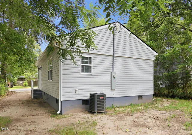 5th image of 1557 Cherry St, Rocky Mount, NC 27801 | MLS# 10185082