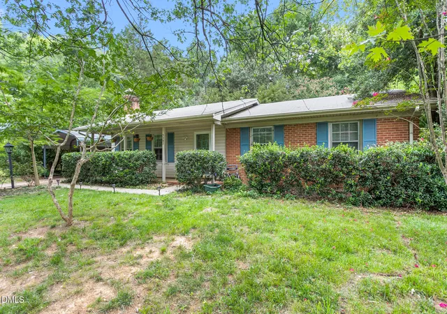 1st image of 5207 Fieldbrook Dr, Greensboro, NC 27455 | MLS# 10185118