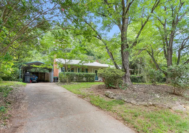 5th image of 5207 Fieldbrook Dr, Greensboro, NC 27455 | MLS# 10185118