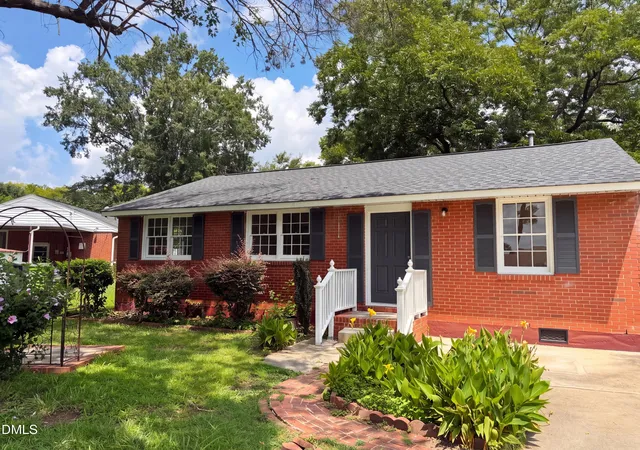 Photo 1 of Single family home for sale at 705 Peyton St, Raleigh, NC 27610 | MLS# 10185154 | Listing updated on 2026-10-01