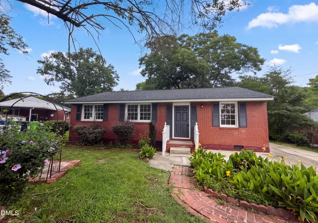 Photo 2 of Single family home for sale at 705 Peyton St, Raleigh, NC 27610 | MLS# 10185154 | Listing updated on 2026-10-01