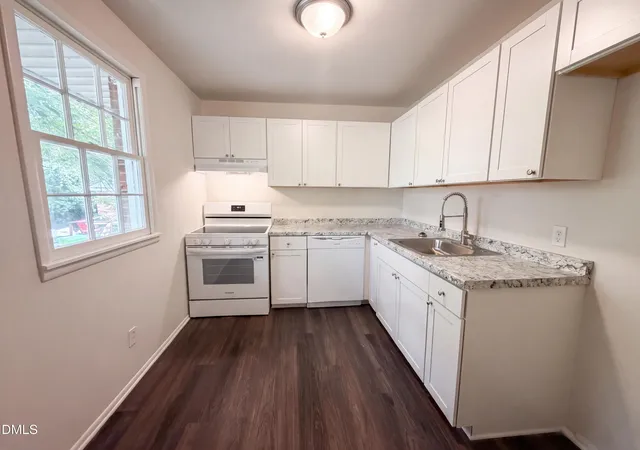 Photo 4 of Single family home for sale at 705 Peyton St, Raleigh, NC 27610 | MLS# 10185154 | Listing updated on 2026-10-01