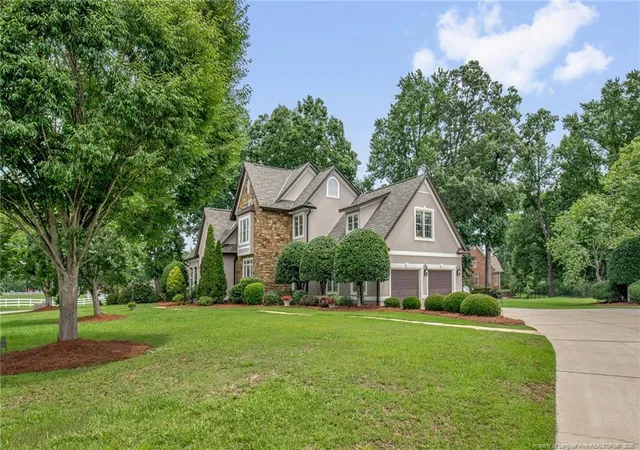 Photo 4 of Single family home for sale at 6498 Summerchase Dr, Fayetteville, NC 28311 | MLS# 767350 | Listing updated on 2026-09-08
