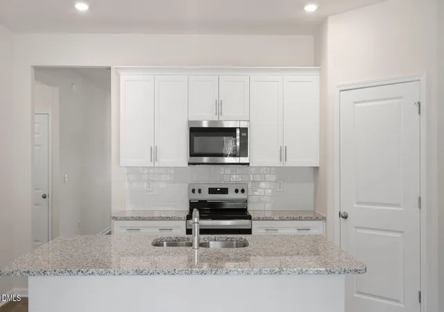 Photo 3 of Sale Pending at 2115 Hinesley Dr, Durham, NC 27703 | MLS# 10185061 | Listing updated on 2026-08-07