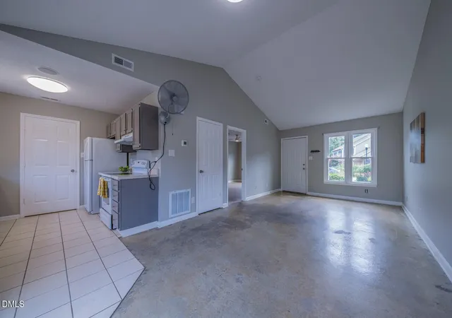 4th image of 66 Justin Ct, Durham, NC 27705 | MLS# 10187188