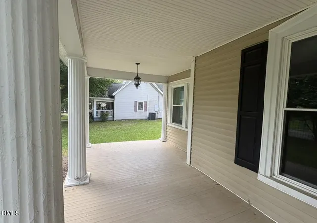 4th image of 512 Raleigh St, Oxford, NC 27565 | MLS# 10185651
