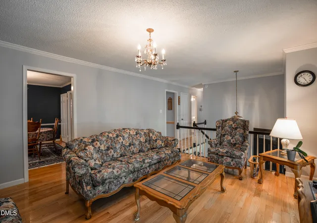 5th image of 1008 E Millbrook Rd, Raleigh, NC 27609 | MLS# 10185531