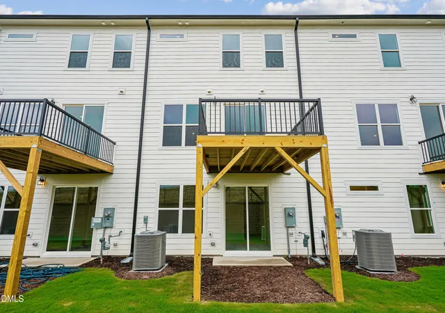 2nd image of 37 E Tiger Lily Trl #56, Clayton, NC 27527 | MLS# 10185091