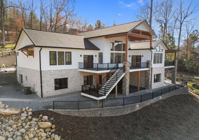 Photo 3 of Single family home for sale at 10363 Nash, Chapel Hill, NC 27517 | MLS# 10185122 | Listing updated on 2026-09-16
