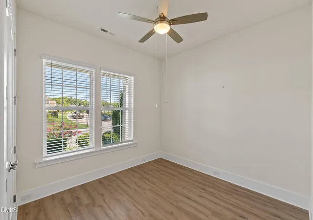 Photo 4 of Single family home for sale at 286 Warm Wind Dr, Clayton, NC 27527 | MLS# 10185560 | Listing updated on 2026-09-13