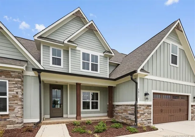 Photo 3 of Sale Pending at 5817 Dottie Cir, Hope Mills, NC 28348 | MLS# 767375 | Listing updated on 2026-09-06