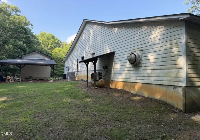 5th image of 1830 Bessie Daniel Rd, Roxboro, NC 27574 | MLS# 10185334