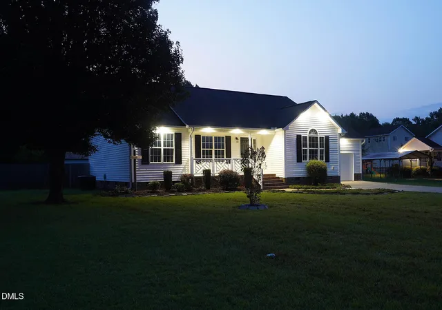 Photo 3 of Sale Pending at 1217 Smith Rd, Smithfield, NC 27577 | MLS# 10185731 | Listing updated on 2026-09-20