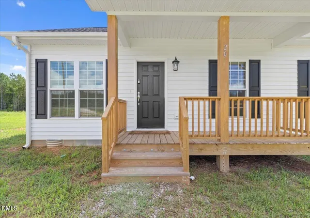 Photo 4 of Sale Pending at 20 Bambi Ln, Louisburg, NC 27549 | MLS# 10185203 | Listing updated on 2026-10-05