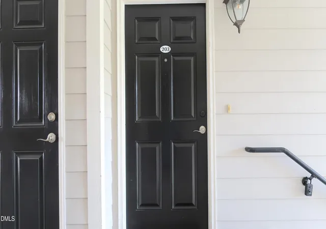 4th image of 89 Gallery Dr, Spring Lake, NC 28390