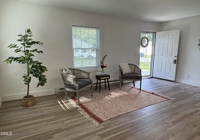 Photo 4 of Single family home for sale at 221 Adamsville Ct, Rocky Mount, NC 27803 | MLS# 10185182 | Listing updated on 2026-10-15
