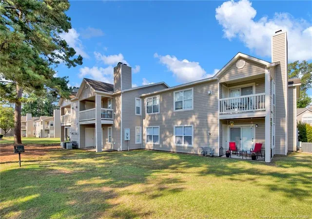 2nd image of 672 Bartons Lndg Pl, Fayetteville, NC 28314