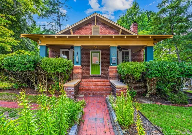 1st image of 201 Woodside Ave, Fayetteville, NC 28301 | MLS# 767387
