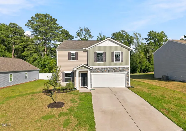 Photo 2 of Single family home for sale at 944 Berkeley Glen Rd, Zebulon, NC 27597 | MLS# 10185308 | Listing updated on 2026-08-27
