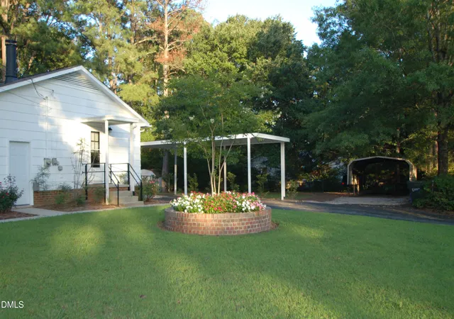 Photo 3 of Single family home for sale at 1434 Sedwick Rd, Durham, NC 27713 | MLS# 10185569 | Listing updated on 2026-09-13
