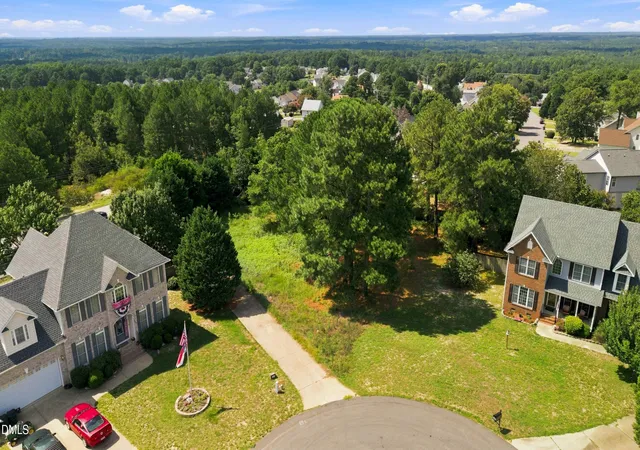 1st image of 181 Vail Ct, Sanford, NC 27332 | MLS# 10185269
