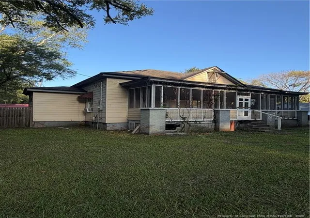 Photo 3 of Sale Pending at 1644 Wilmington Hwy, Fayetteville, NC 28306 | MLS# 767393 | Listing updated on 2026-09-28