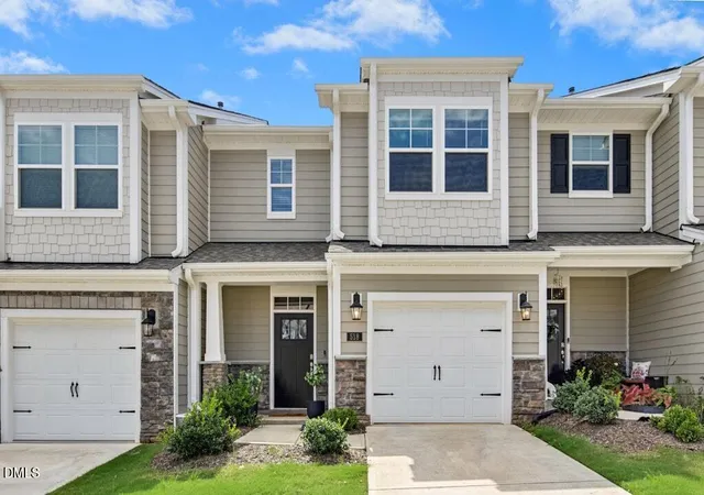 Townhouse for sale at 518 Flat Frd Rd, Hillsborough, NC 27278 | MLS# 10185704