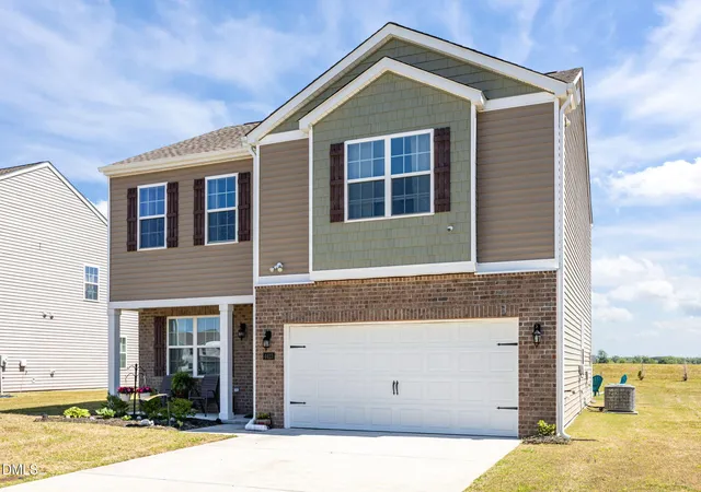 Photo 3 of Sale Pending at 4413 Marthas Vlg Ln, Ayden, NC 28513 | MLS# 10185711 | Listing updated on 2026-09-02