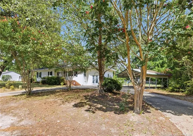 Photo 3 of Single family home for sale at 807 Faison Ave, Fayetteville, NC 28304 | MLS# 767390 | Listing updated on 2026-09-14