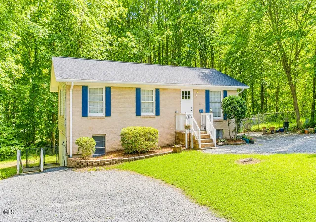 1st image of 8718 Rollingwood Rd, Chapel Hill, NC 27516 | MLS# 10187585