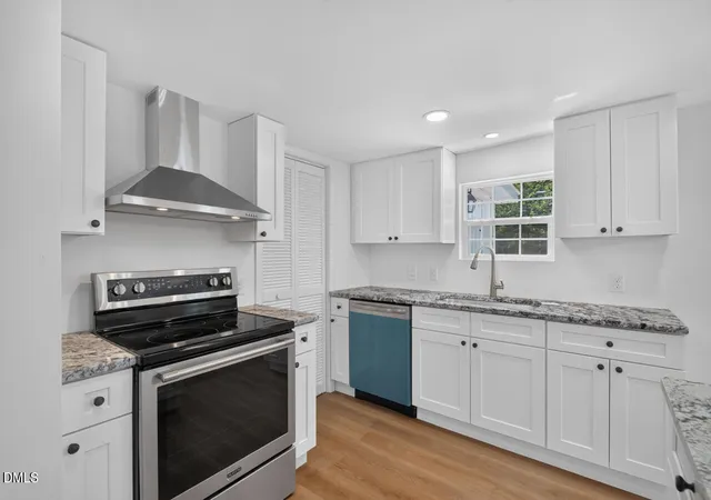 Photo 3 of Manufactured home for sale at 5614 Nc Hwy 54 W, Chapel Hill, NC 27516 | MLS# 10188844 | Listing updated on 2026-09-16
