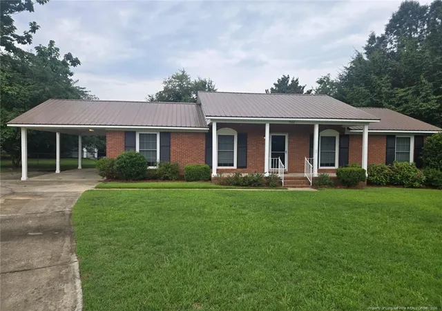Photo 1 of Single family home for sale at 7535 Hargrove Ct, Fayetteville, NC 28303 | MLS# 767405 | Listing updated on 2026-08-09