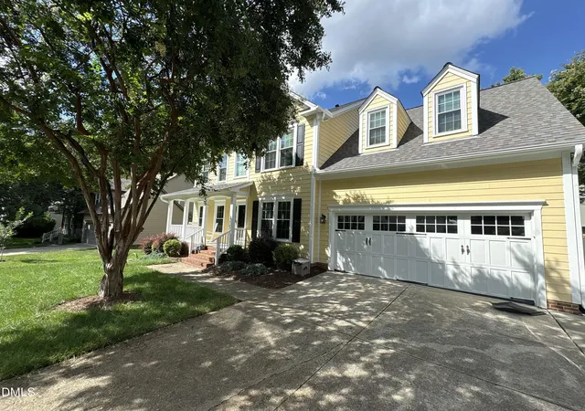 Photo 2 of Sale Pending at 12400 Tappersfield Ct, Raleigh, NC 27613 | MLS# 10185283 | Listing updated on 2026-08-09