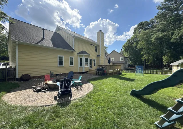 Photo 3 of Sale Pending at 12400 Tappersfield Ct, Raleigh, NC 27613 | MLS# 10185283 | Listing updated on 2026-08-09