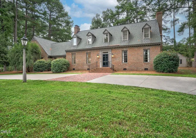 Photo 3 of Single family home for sale at 4001 Lochinvar Ln, Rocky Mount, NC 27804 | MLS# 10185483 | Listing updated on 2026-08-17