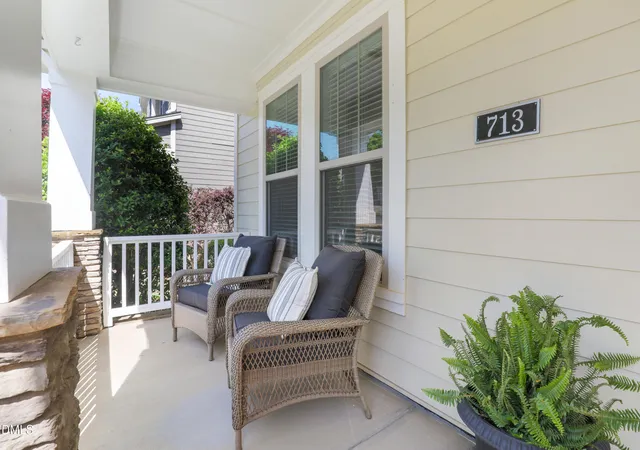 5th image of 713 Ancient Oaks Dr, Holly Springs, NC 27540 | MLS# 10185294