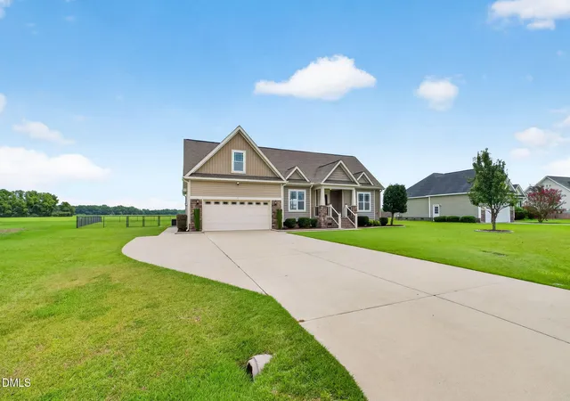 Photo 3 of Sale Pending at 210 Willowbrook Dr, Pikeville, NC 27863 | MLS# 10185295 | Listing updated on 2026-09-02