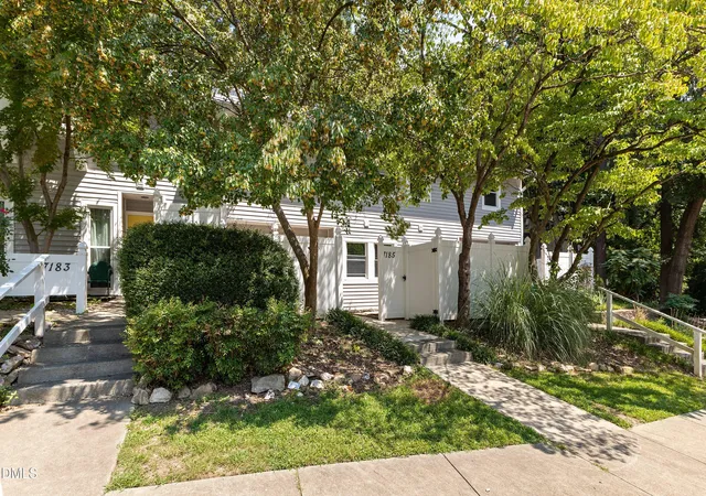 3rd image of 7185 Sandy Creek Dr, Raleigh, NC 27615 | MLS# 10186931